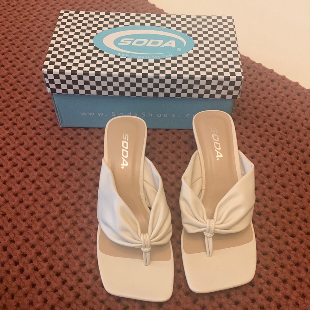 Women’s Shoes